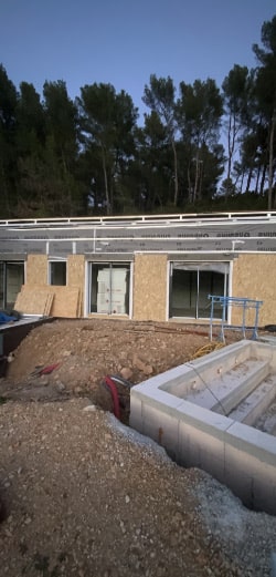 construction d'une villa à Solliès Pont sur terrain difficile