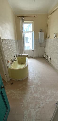salle de bain au Mourillon avant rénovations