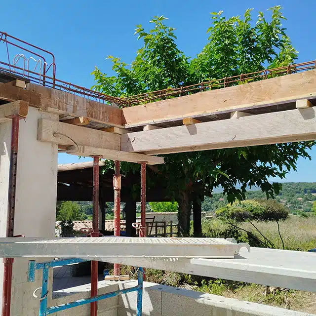 équipe Domty entreprise de BTP dans le Var