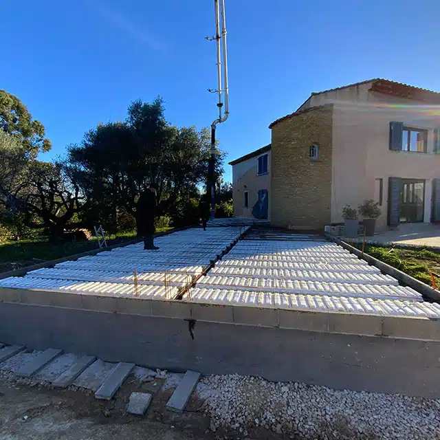 équipe Domty entreprise de BTP dans le Var