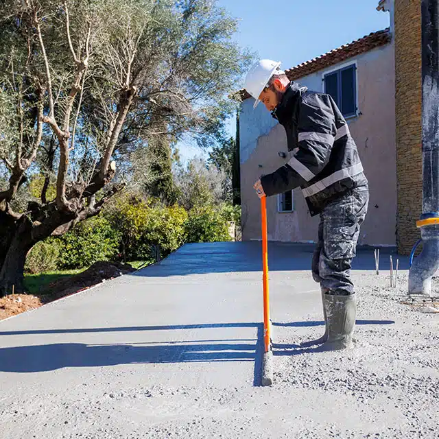 équipe Domty entreprise de BTP dans le Var