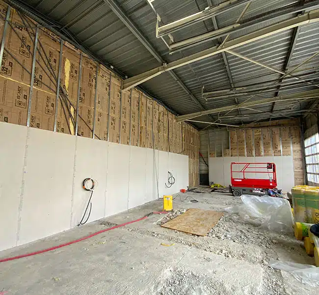 Rénovation concessions automobiles à Hyères et Toulon