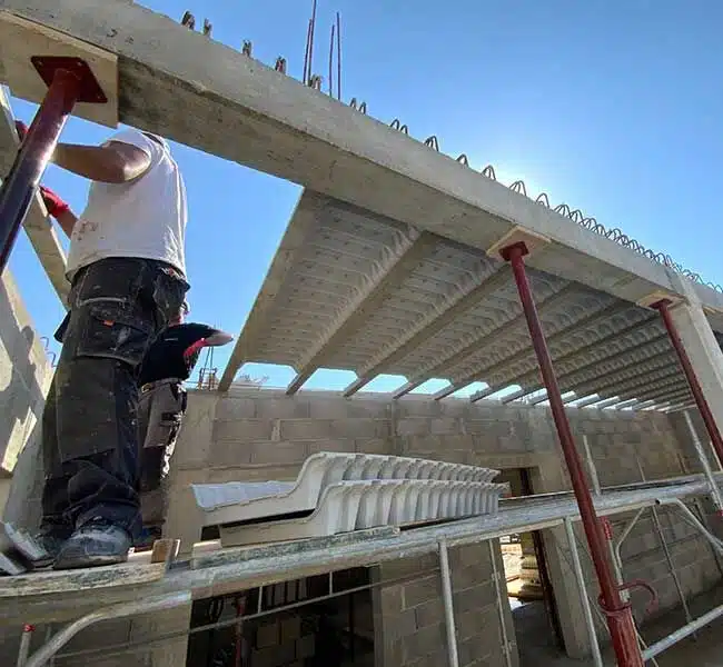 Construction bâtiment professionnel à Solliès Pont