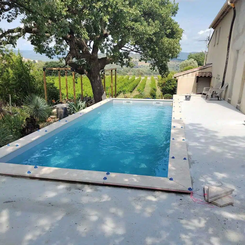 construire piscine var